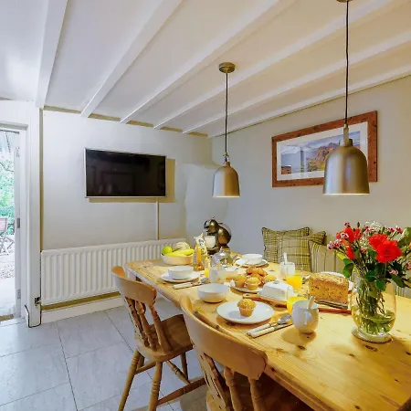 3 Bed In Cartmel 66725 Holiday home *